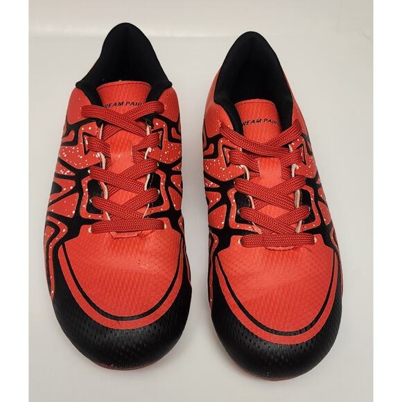 Dream Pairs Youth Soccer Cleats Red Black Swirls/Silver Specks Size US 5 - Picture 3 of 15
